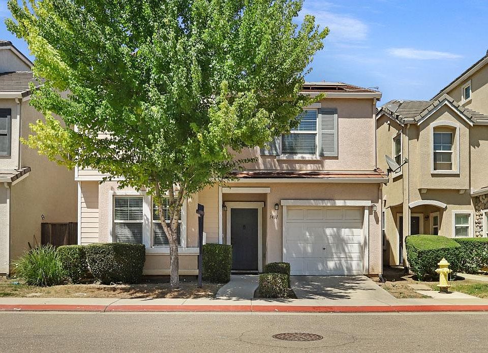 1st image of 1431 Cat Tail Dr