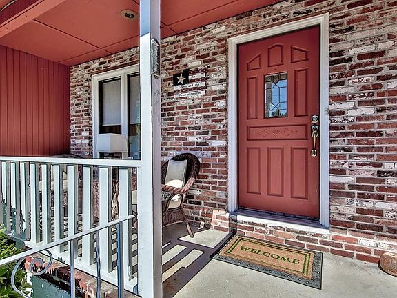 4th image of 177 Dartmouth St