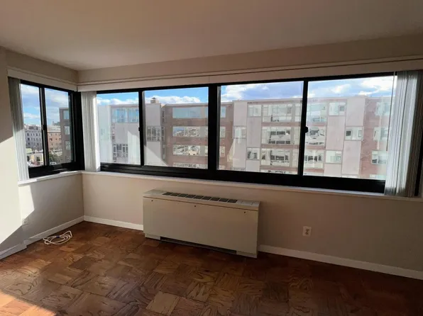 1601 18th St NW APT 811, Washington, DC 20009