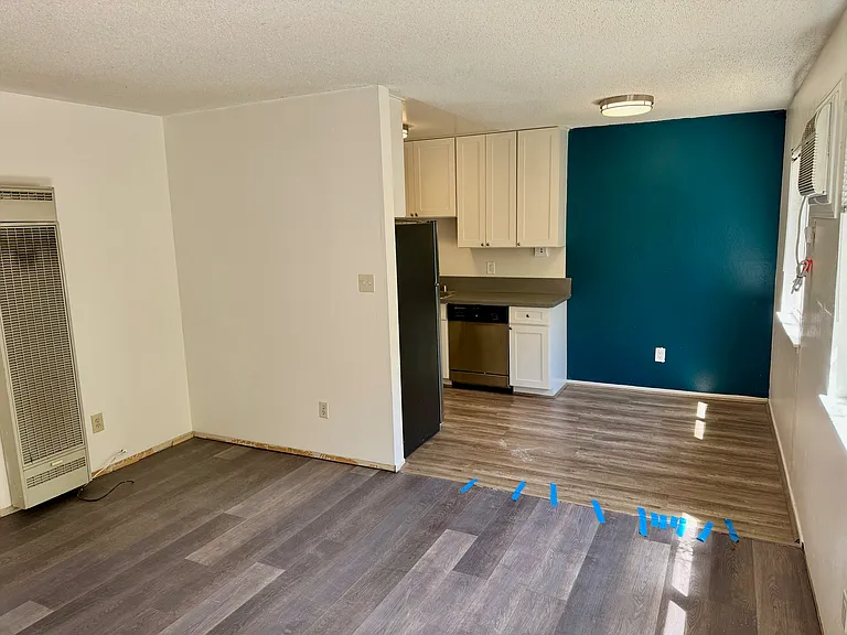 2407 V St #3 — Photo 3