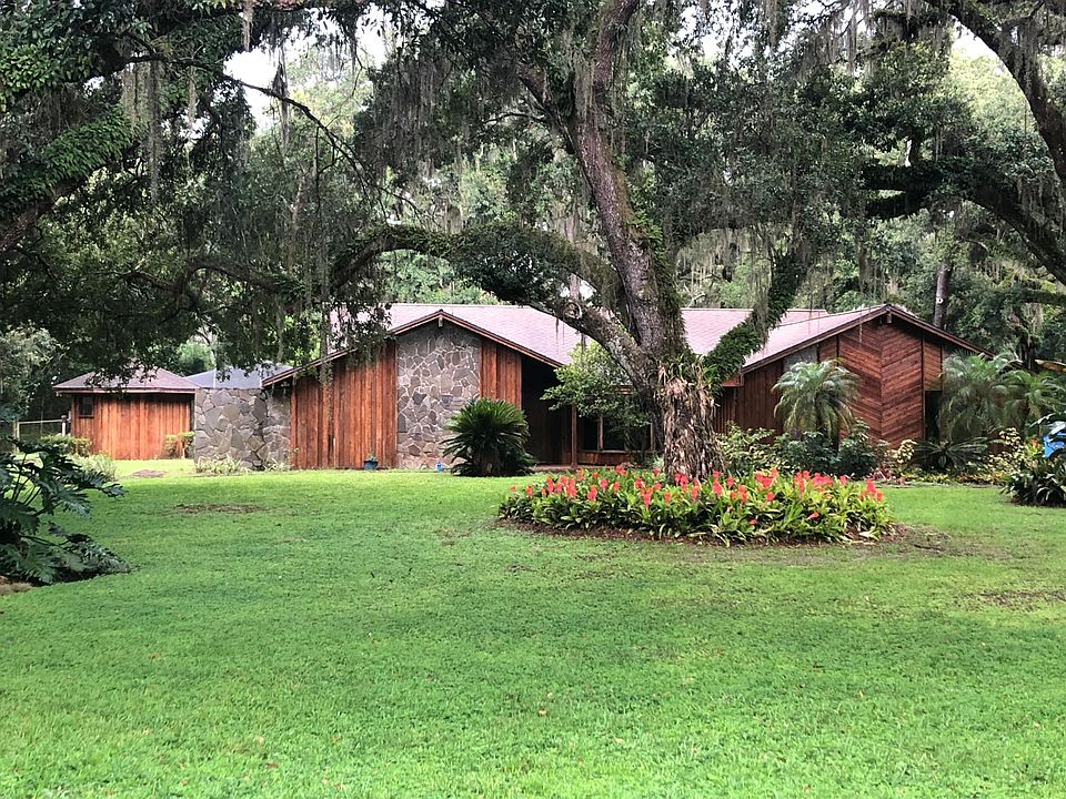1st image of 2804 Pemberton Creek Dr