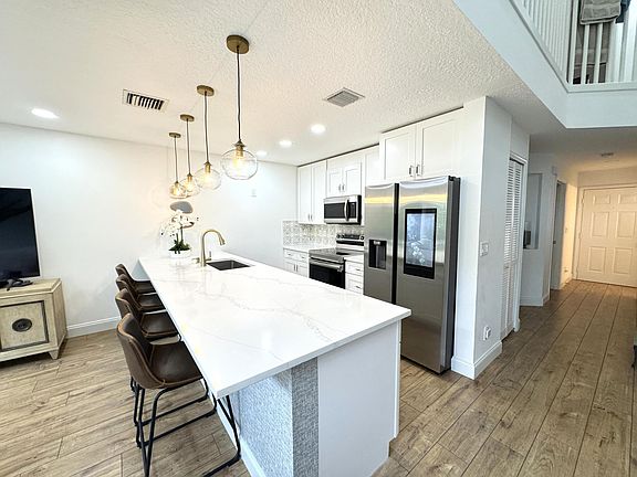3rd image of 12838 Woodmill Drive