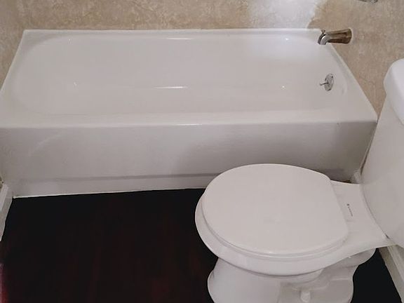 3rd image of 4020 Montclair St #4022
