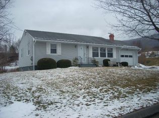 11 Glendale Dr, Adams, MA 01220