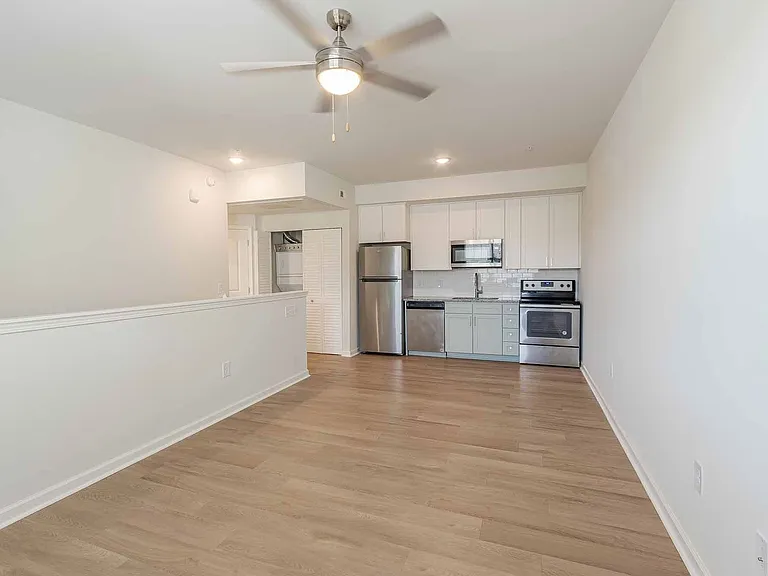 Basswood Landing Apartments — Photo 24