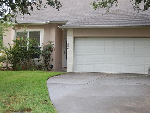 4th image of 650 Harbor Villa Ct