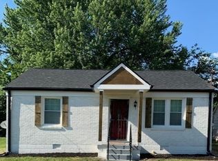 2716 Aspen Dr, Nashville, TN 37208