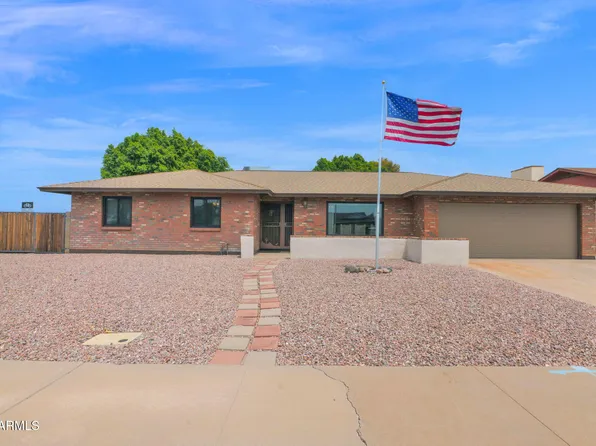 2814 E Huber Street, Mesa, AZ 85213