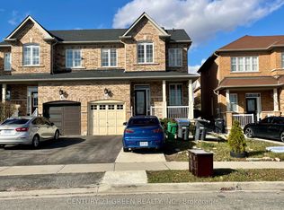 6 Vincent St, Brampton, ON L6R 0H2