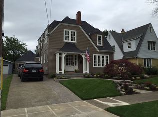 2327 NE Alameda St, Portland, OR 97212