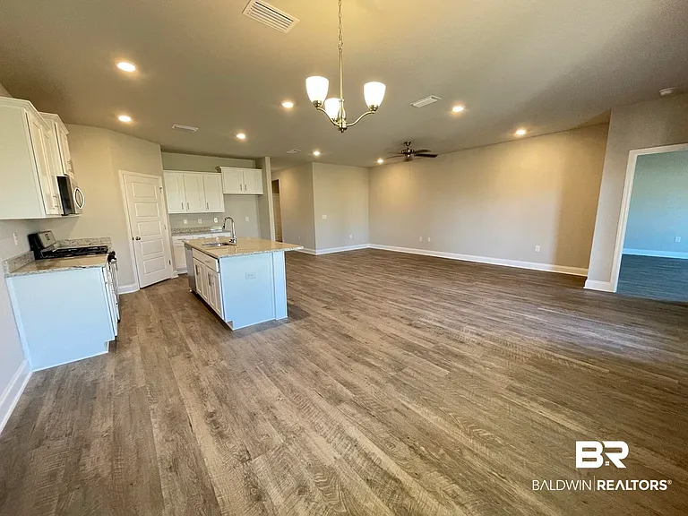 31560 Memphis Loop — Photo 10