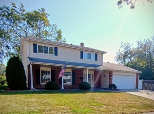 (Undisclosed Address), Lombard, IL 60148