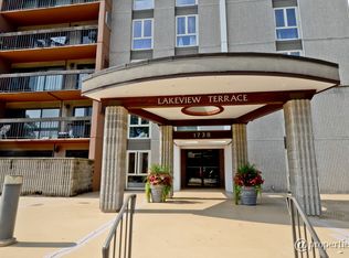 1738 Chicago Ave APT 101, Evanston, IL 60201