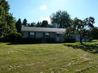 5417 Somerset Dr, Fairview, PA 16415