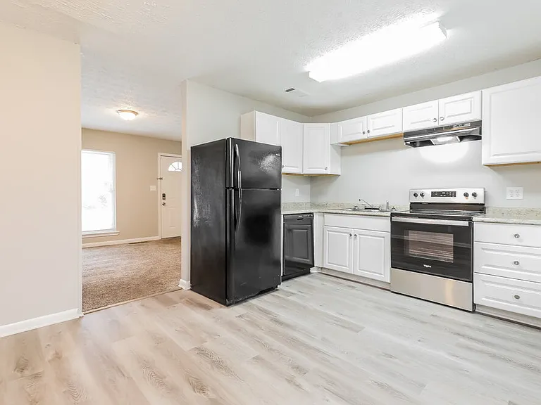 8721 W Bourne Dr — Photo 7