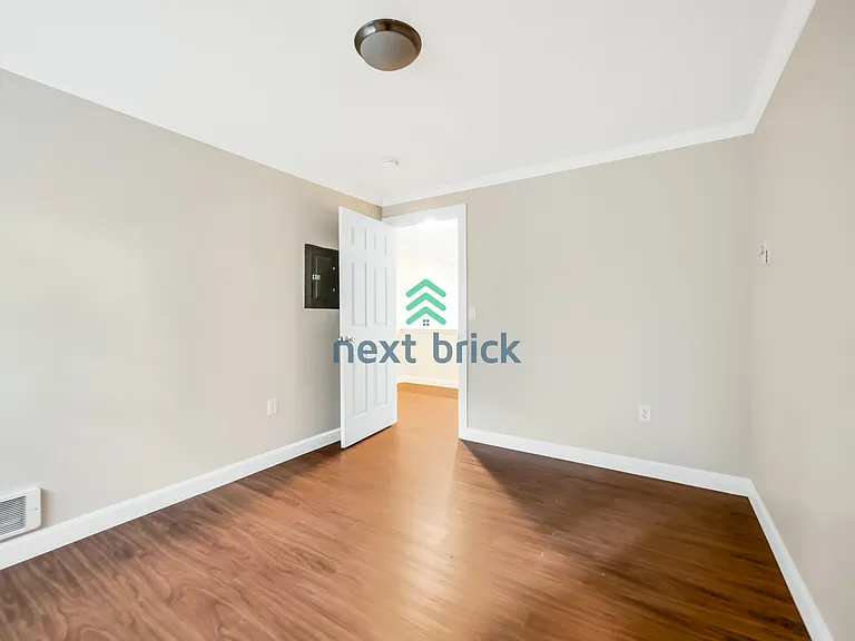 12229 100th Ave NE #B108 — Photo 6