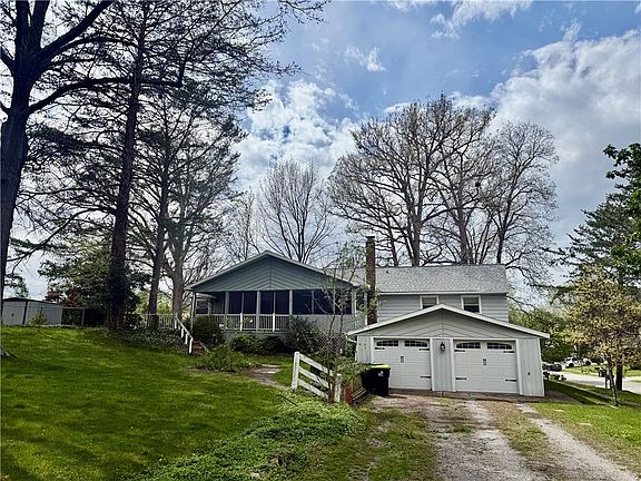 2nd image of 2949 Burgener Ct