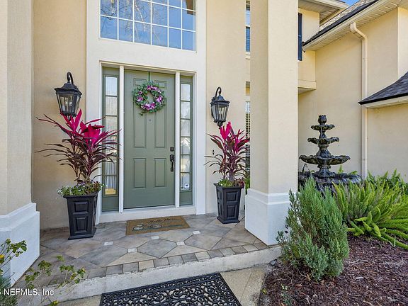 4th image of 153 WOODLANDS CREEK Drive