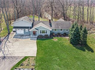 6852 Rapids Rd, Lockport, NY 14094