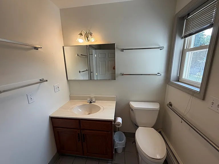13 Morris Ln #I — Photo 8