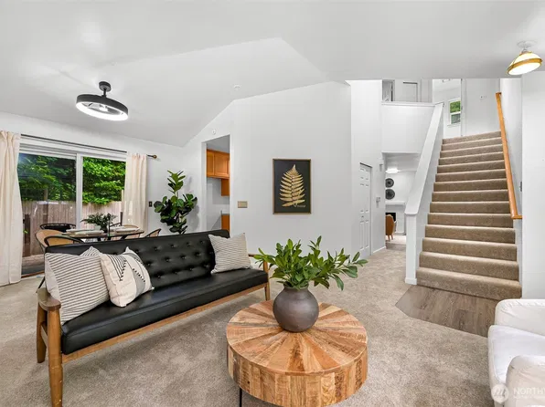 2 Western Lane, Bellingham, WA 98229