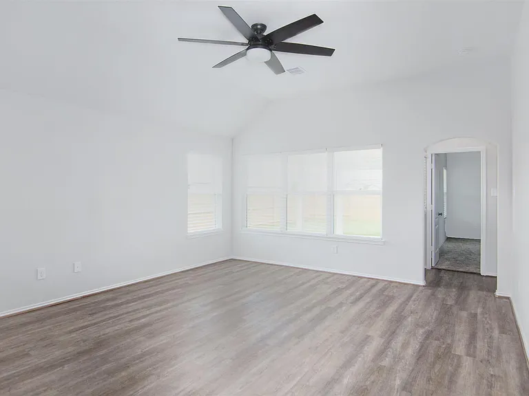 3703 Homestead Ridge Ln — Photo 11