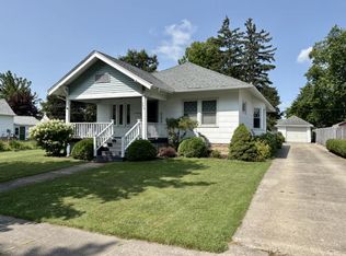 140 N 4th St, Harbor Beach, MI 48441