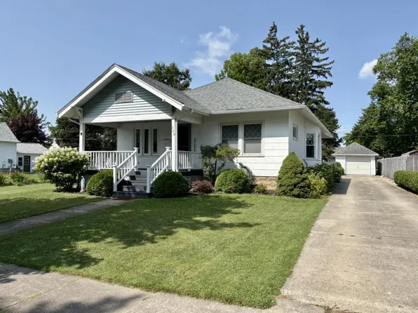 140 N 4th St, Harbor Beach, MI 48441