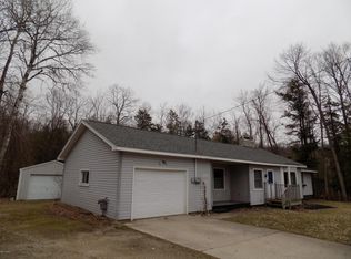 4839 Outer Dr, Grawn, MI 49637