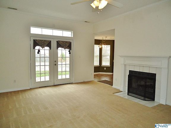 3rd image of 236 River Oaks Dr NW