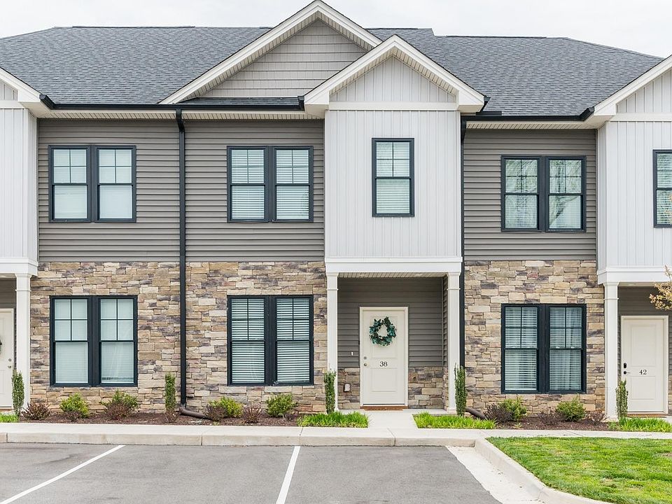 1st image of 38 Cuddington Ln