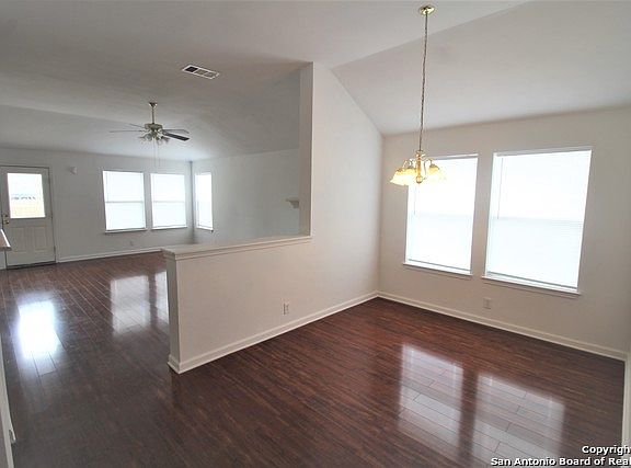 4th image of 4306 Bitterwood Dr