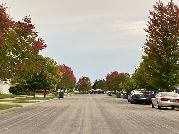 5th image of 166 N Silkwood Dr