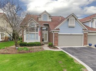 908 Fountain View Dr, Deerfield, IL