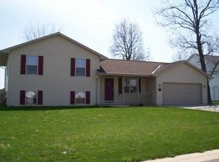 W5471 Trailwood Ln, APPLETON, WI 54915