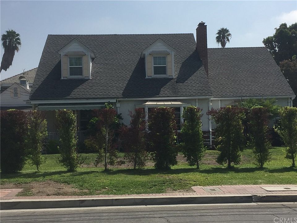 1st image of 1312 Lovell Ave