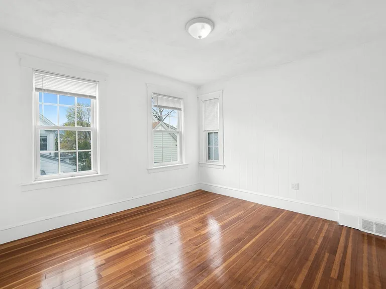 276 Fayette St #274 — Photo 8