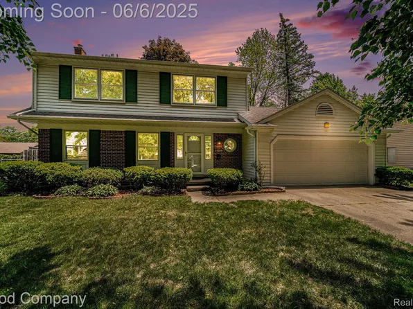14106 Edgewood St, Livonia, MI 48154