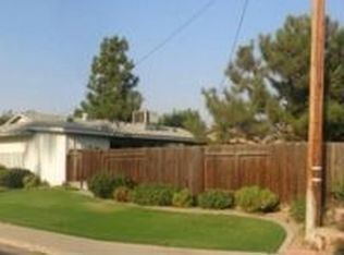 305 Oak Fair Way, Bakersfield, CA 93309
