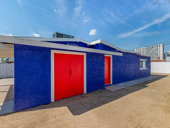 4th image of 1124 E Portland St #1124
