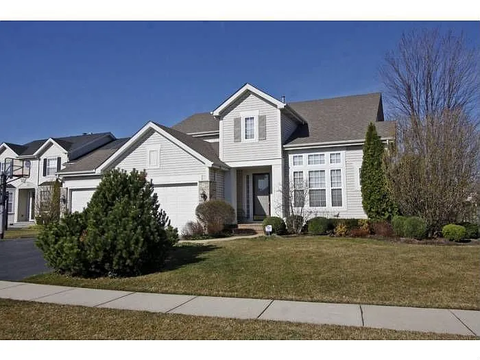 2197 Avalon Dr photo 1
