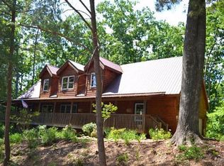 102 Spruce Ct, Waleska, GA 30183