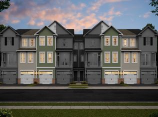 82 Depot Way, Dunellen, NJ 08812