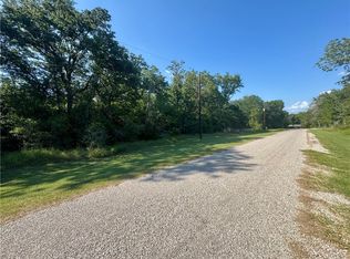 W Pin Oak Ln, Caldwell, TX 77836