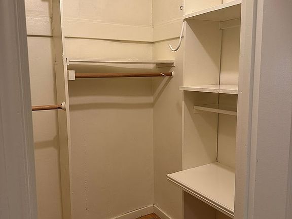 4th image of 465 Church St APT 5