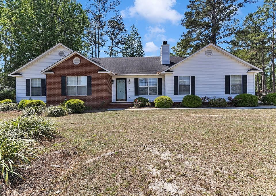 1st image of 1413 Camellia Way