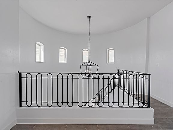 5th image of 13701 Villa Vista Ave