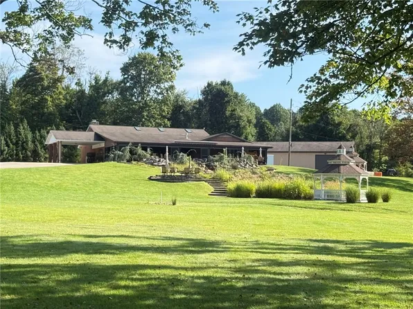 1637 State Route 56 Spg, Spring Church, PA 15686