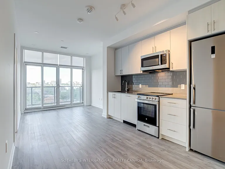 1195 The Queensway Ave #803 — Photo 5