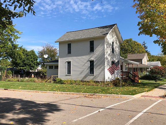 3rd image of 407 E Church St
